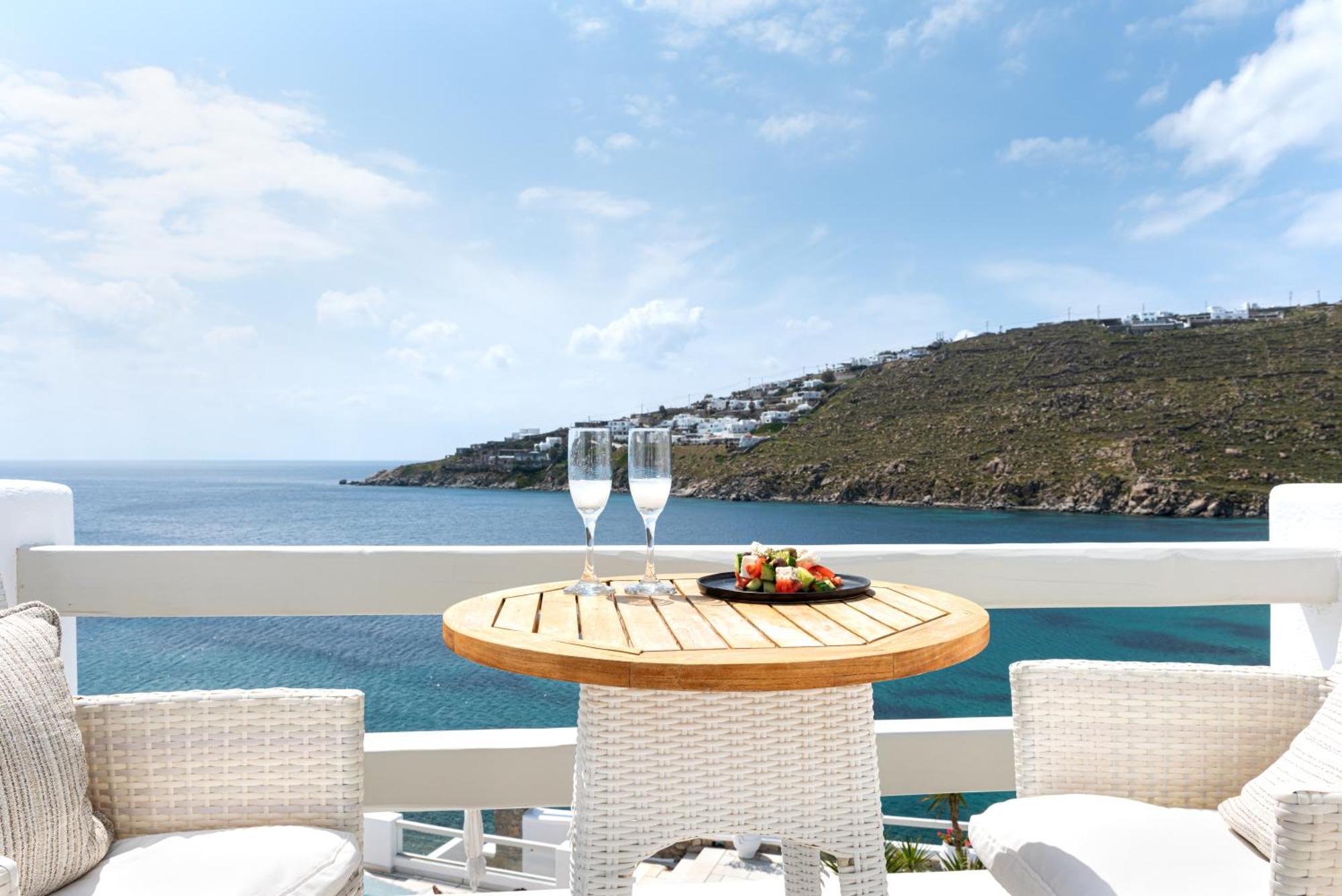 นิสซากี บูทิก โฮเต็ล Hotel Platys Gialos  ภายนอก รูปภาพ