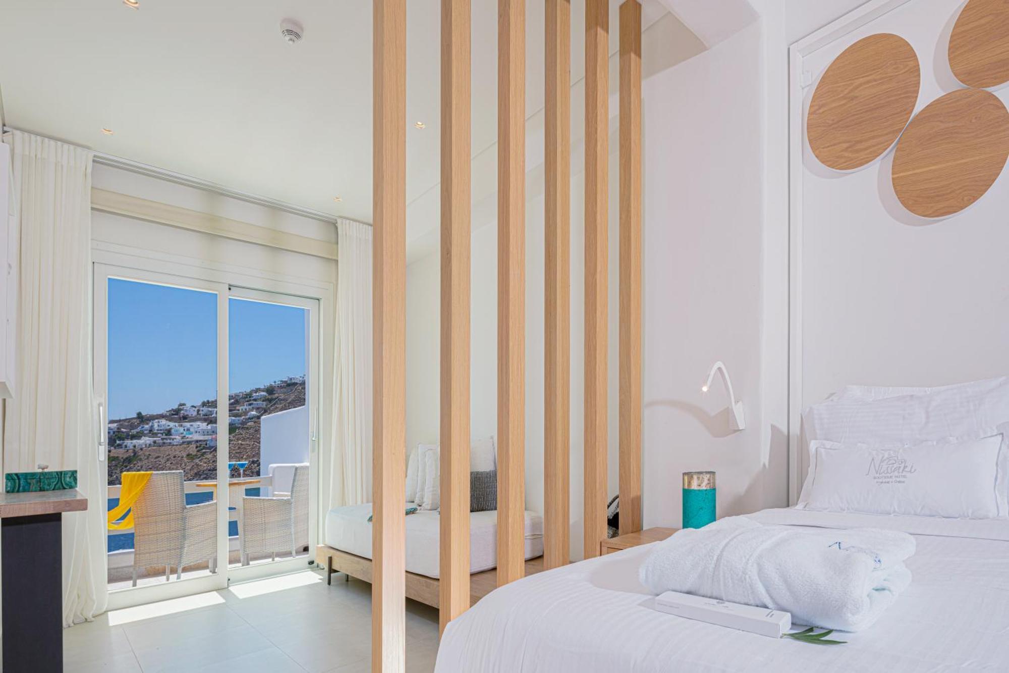 นิสซากี บูทิก โฮเต็ล Hotel Platys Gialos  ภายนอก รูปภาพ